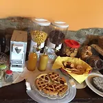 Il Pruno 3* サン・ジュリアーノ・テルメ